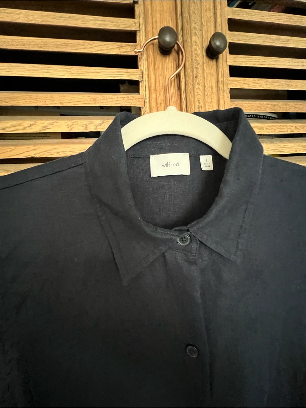 Aritzia Wilfred Eleta Organic Linen Maxi Shirt Dress in Navy Blue - Picture 4 of 4